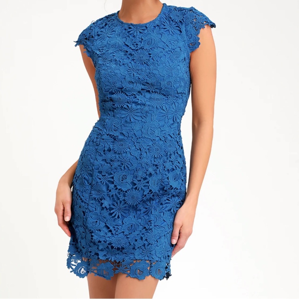 LULUS Blue lace dress